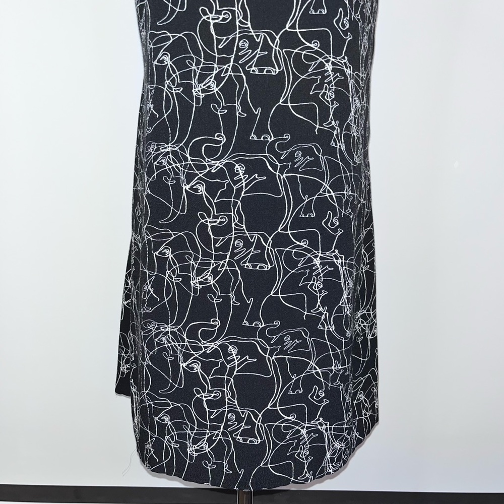 URBAN OUTFITTERS // SILENCE + NOISE Ella Printed Crepe Shift Mini Dress Medium - Picture 6 of 16